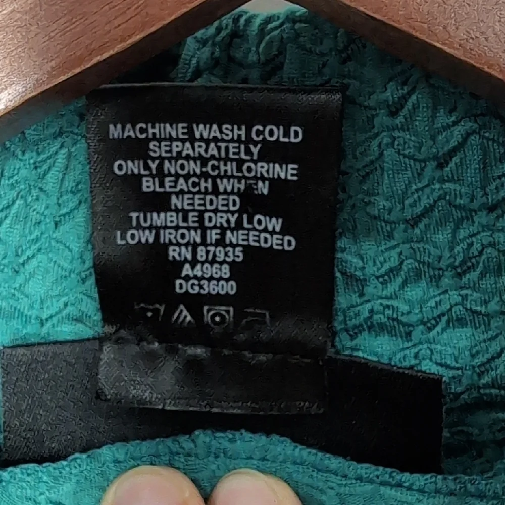 Dialogue | Vintage Teal Textured Stretchy Cowl Neck Top with 3/4 Sleeves Size L - Picture 8 of 8